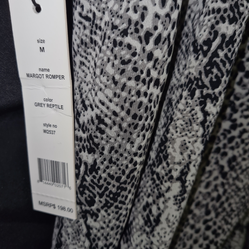 Walter Baker margot romper in Grey reptile size M NWT - Picture 2 of 6